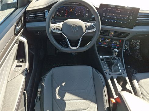 New 2026 Volkswagen Jetta SEL image 7