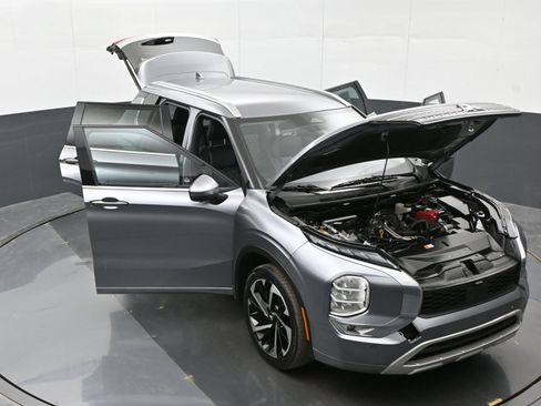 Used 2022 Mitsubishi Outlander SEL FWD image 44