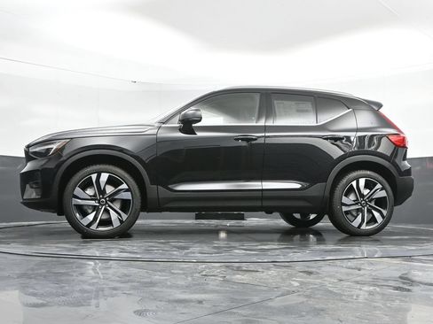 Used 2025 Volvo XC40 B5 Ultra w/ Climate Package AWD/4WD image 49
