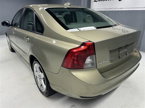 Used 2008 Volvo S40 2.4i image 4