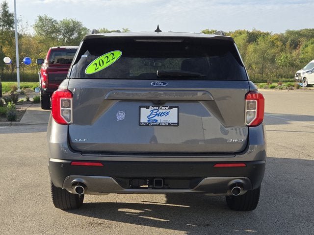 Used 2022 Ford Explorer XLT w/ Equipment Group 202A AWD/4WD image 13