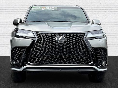 Used 2024 Lexus LX 600 F Sport AWD/4WD image 2