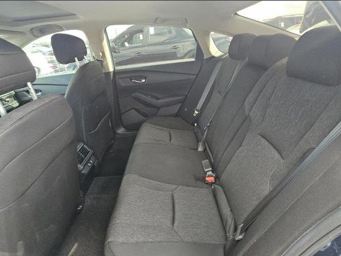 Used 2025 Honda Accord SE image 12