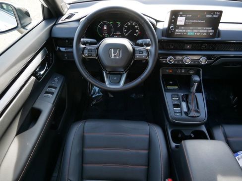 Used 2025 Honda CR-V Sport Touring image 12