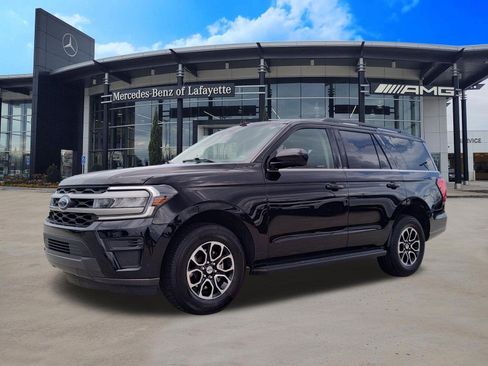 Used 2024 Ford Expedition XLT RWD image 1