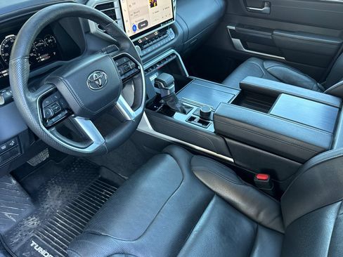 Used 2023 Toyota Tundra Platinum AWD/4WD image 9