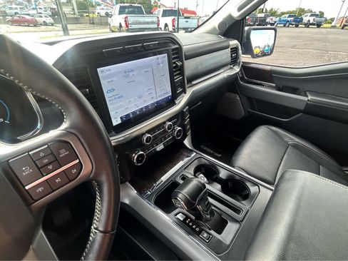 Used 2022 Ford F150 Lariat w/ Equipment Group 502A High AWD/4WD image 27