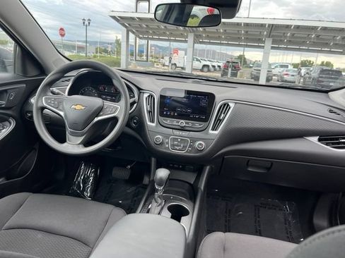 Used 2023 Chevrolet Malibu LS FWD image 32