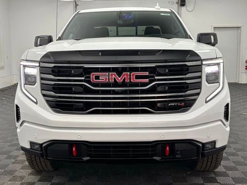 New 2026 GMC Sierra 1500 AT4 w/ Technology Package image 16