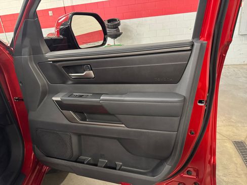 Certified 2026 Toyota Tundra SR5 w/ TRD Off-Road Package AWD/4WD image 16
