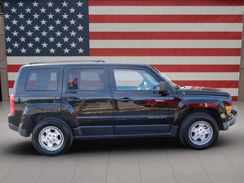 Used 2016 Jeep Patriot Sport w/ Power Value Group image 7