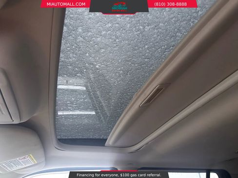 Used 2012 Lincoln Navigator 4WD image 16