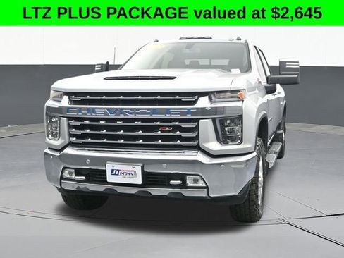Used 2022 Chevrolet Silverado 2500 LTZ w/ LTZ Plus Package AWD/4WD image 2
