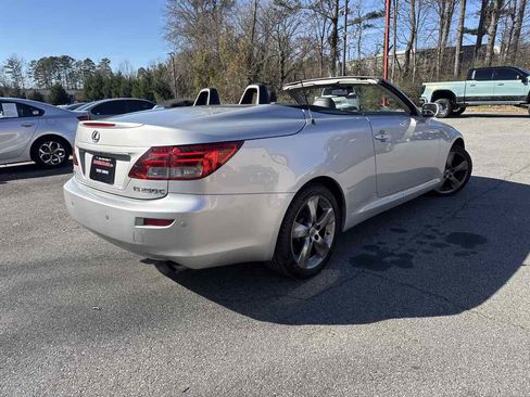 Used 2010 Lexus IS 250C image 3