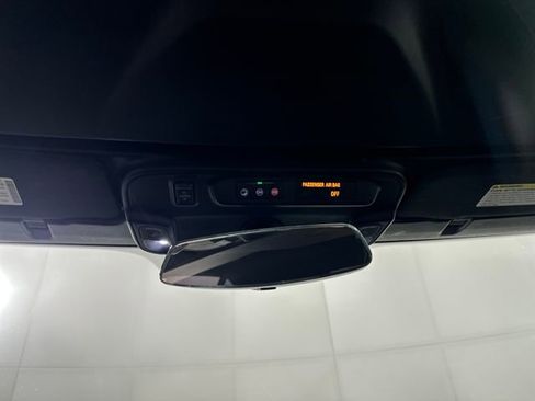 Used 2021 Chevrolet Camaro LT w/ RS Package image 24