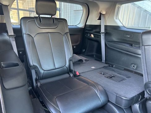 Used 2021 Jeep Grand Cherokee L Limited image 37