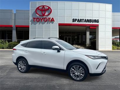 Used 2024 Toyota Venza XLE