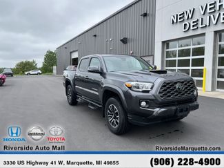 Used 2022 Toyota Tacoma TRD Sport AWD/4WD video 1