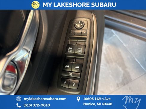 Used 2019 Jeep Cherokee Latitude Plus w/ Cold Weather Group image 16