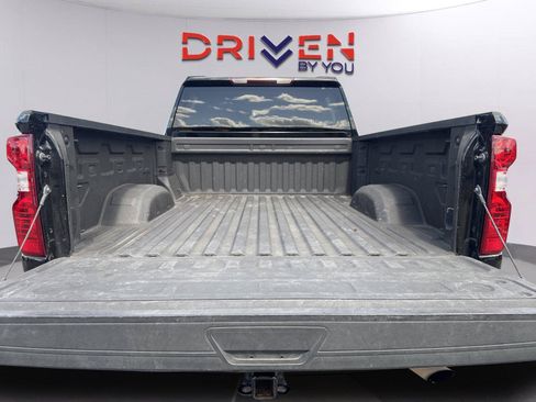 Used 2024 Chevrolet Silverado 2500 Custom w/ Custom Convenience Package AWD/4WD image 33