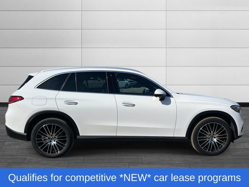 Used 2026 Mercedes-Benz GLC 300 GLC 300 image 2