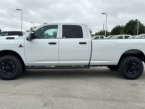 New 2026 RAM 3500 Tradesman AWD/4WD image 8