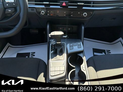 New 2026 Kia Sportage LX w/ LX Convenience Package AWD/4WD image 25
