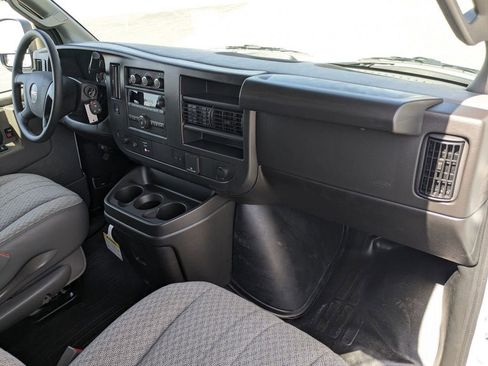 New 2026 GMC Savana 2500 w/ Driver Convenience Package RWD image 15