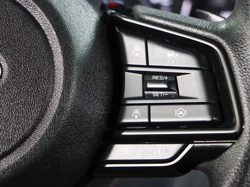 Used 2024 Subaru Crosstrek 2.0i Premium image 14