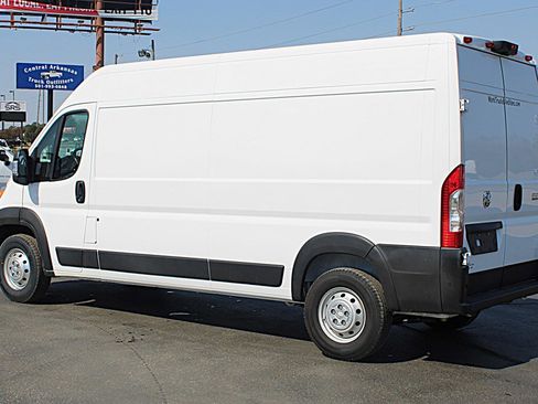 Used 2023 RAM ProMaster 2500 w/ Premium Convenience Group (B) image 5
