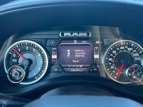 Used 2021 RAM 1500 Laramie image 17