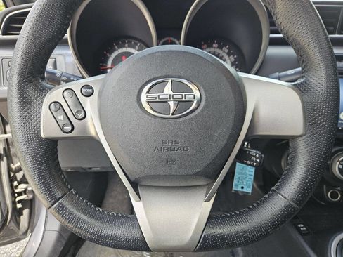 Used 2012 Scion tC FWD image 22