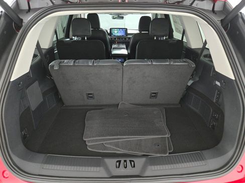 New 2026 Lincoln Aviator 2WD w/ Jet Appearance Package image 18