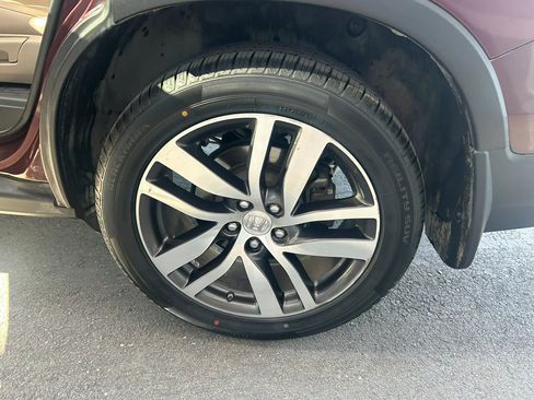 Used 2016 Honda Pilot Elite image 17