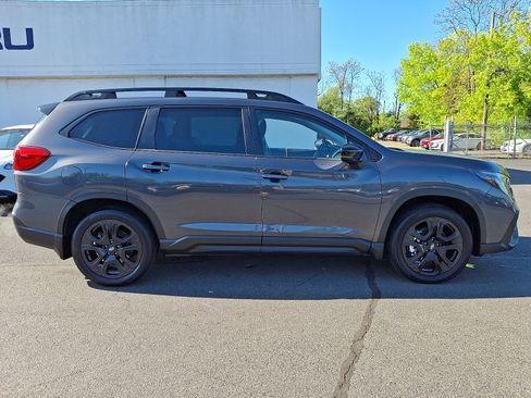 Certified 2025 Subaru Ascent Bronze Edition AWD/4WD image 7