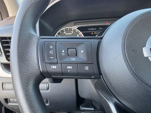 Used 2021 Nissan Rogue SV AWD/4WD image 23