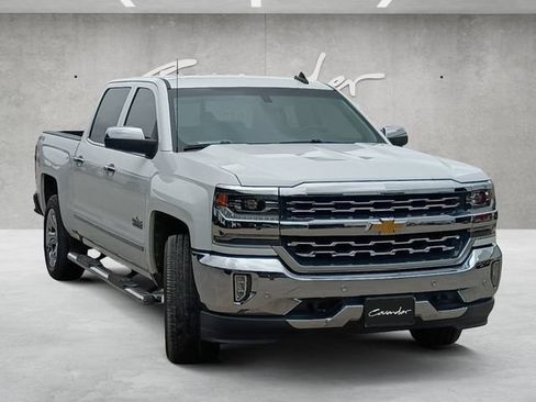 Used 2018 Chevrolet Silverado 1500 LTZ w/ Texas Edition AWD/4WD image 2