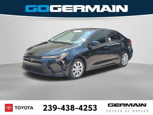 Certified 2024 Toyota Corolla LE FWD image 1
