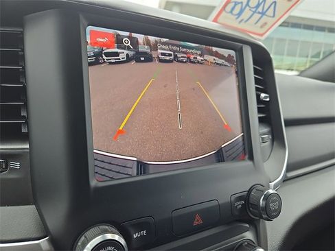 Used 2024 RAM 2500 Big Horn w/ Bed Utility Group image 21