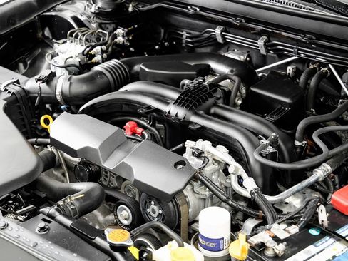 Used 2016 Subaru Outback 2.5i Limited image 27