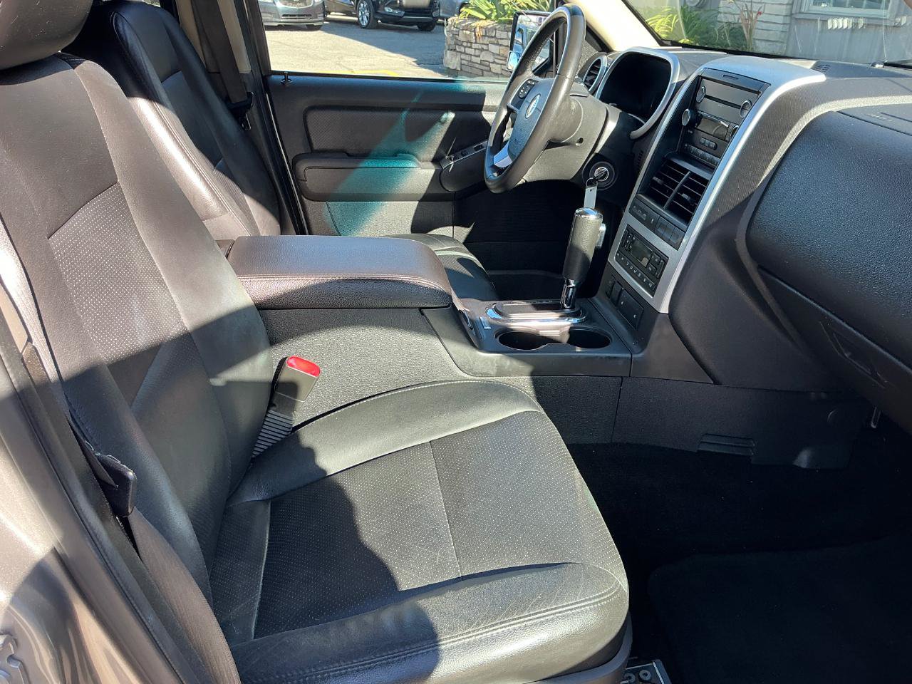 Used 2008 Mercury Mountaineer Premier AWD/4WD image 11