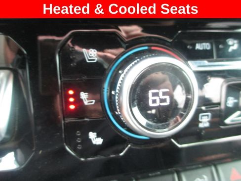 Used 2024 GMC Sierra 2500 AT4 w/ AT4 Premium Plus Package AWD/4WD image 21