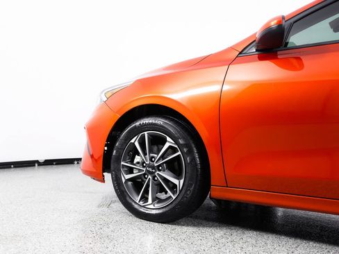 Used 2024 Kia Forte LXS FWD image 6