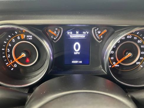 Used 2020 Jeep Wrangler Sport AWD/4WD image 16