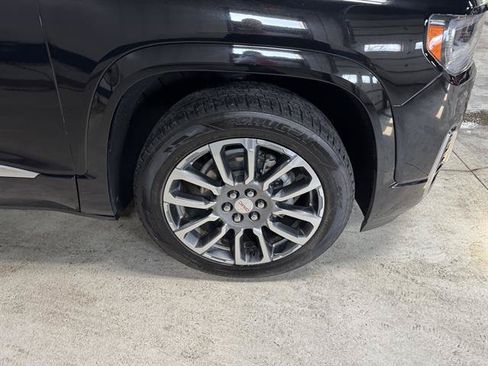 Certified 2021 GMC Acadia Denali w/ Denali Ultimate Package AWD/4WD image 6
