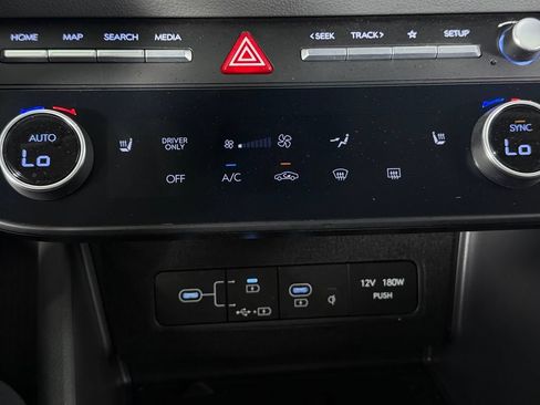 Used 2025 Hyundai Sonata SEL FWD image 19