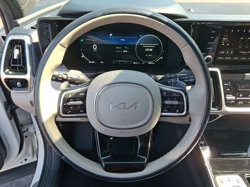 Used 2022 Kia Sorento SX Prestige w/ Panoramic Sunroof Package AWD/4WD image 21