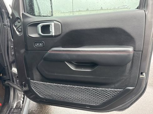 Used 2019 Jeep Wrangler Unlimited Rubicon image 28