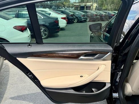 Used 2018 BMW 530i image 37