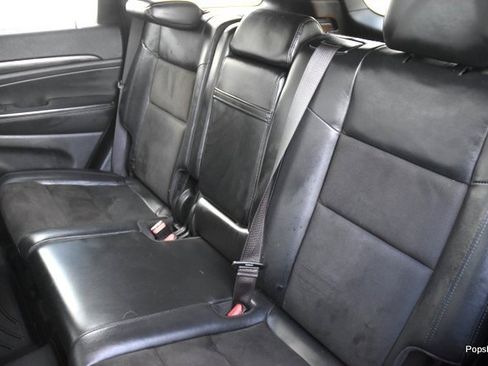 Used 2019 Jeep Grand Cherokee Altitude image 11
